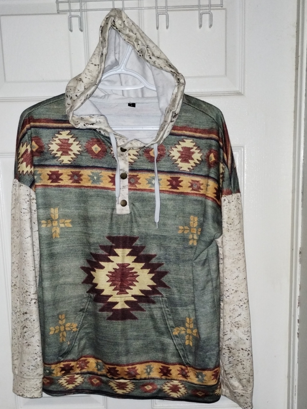 Cozy Vintage Style Western Aztec Print Pullover Hoodie! Size L